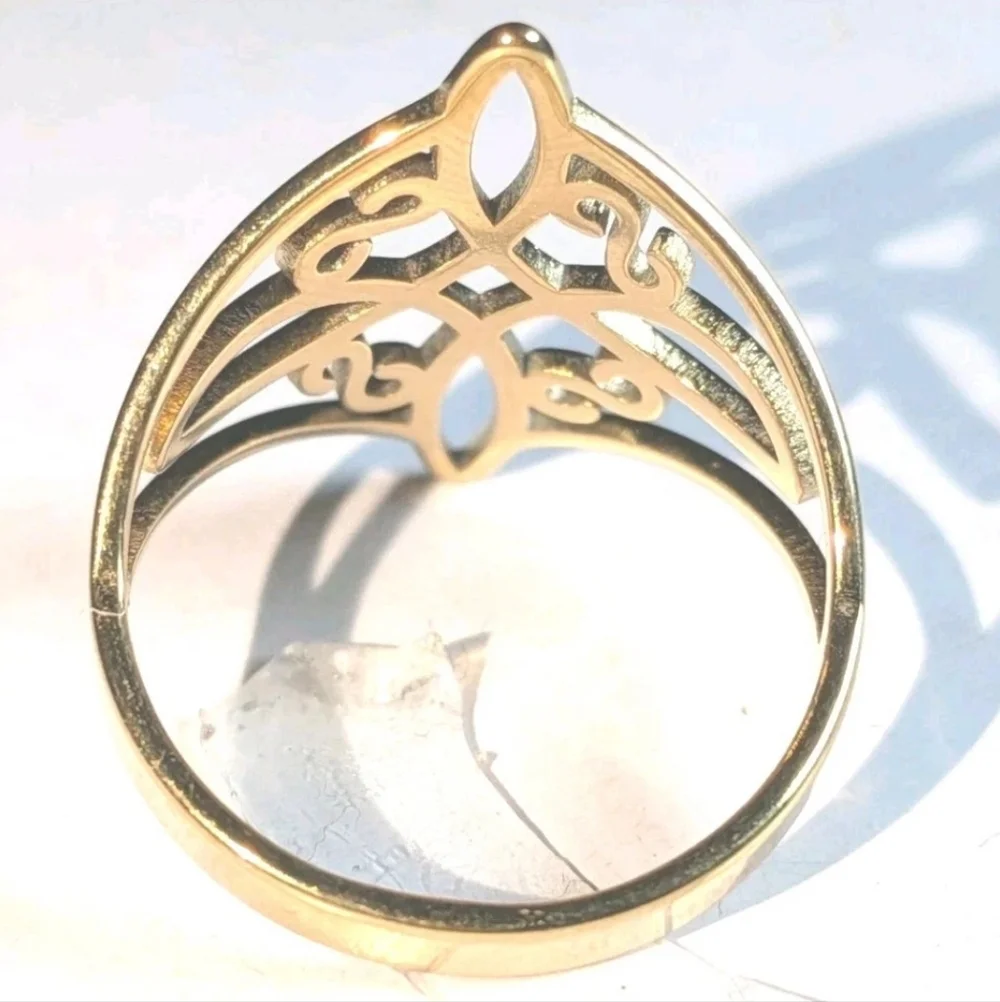 Witch Knot Golden Stainless Steel Ring for Women Wiccan Cross Celtics Knot Sz 7
